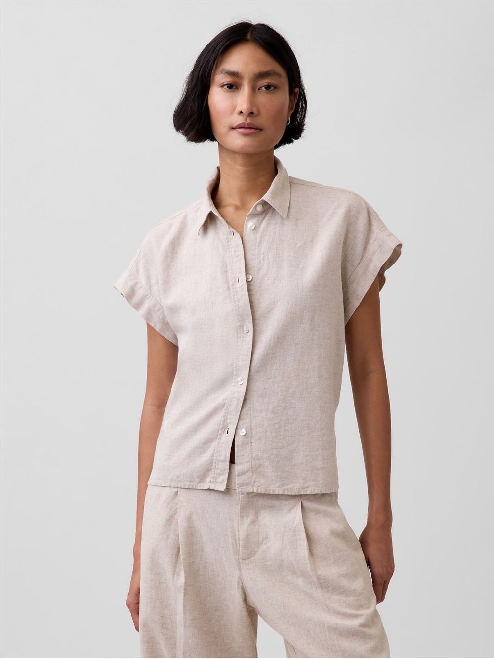 Gap Linen-Blend Oversized Shirt